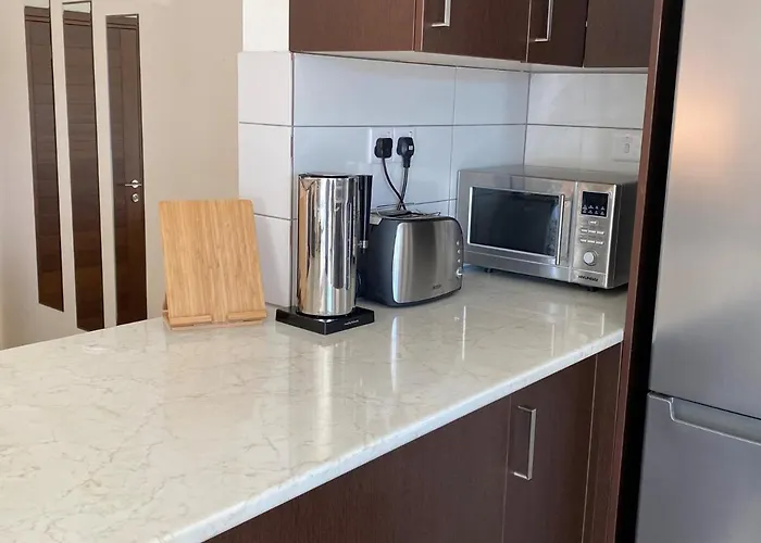 The Belvedere * Lachi