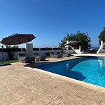The Belvedere * לאצ'י