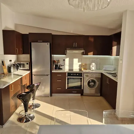 The Belvedere * Lachi